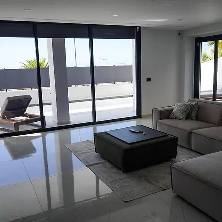 Luxury Oasis In Vila *