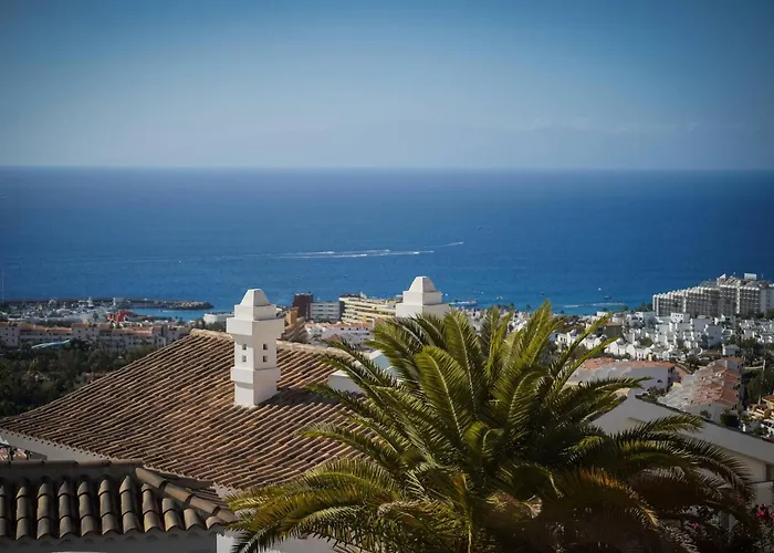 Luxury Oasis In Вілла Адехе